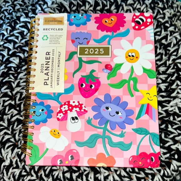 clementine paper co Other - Colorful Floral 2025 Planner